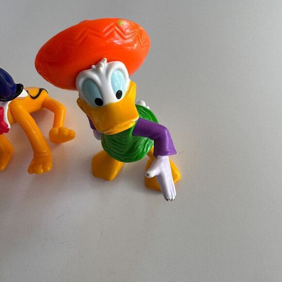 Vintage Disney World Epcot Center Mickey Mouse Friends Figure Toy Lot of 3 - Picture 4 of 4